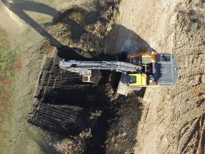 GradeControl-Excavators-1200x900.jpg-1